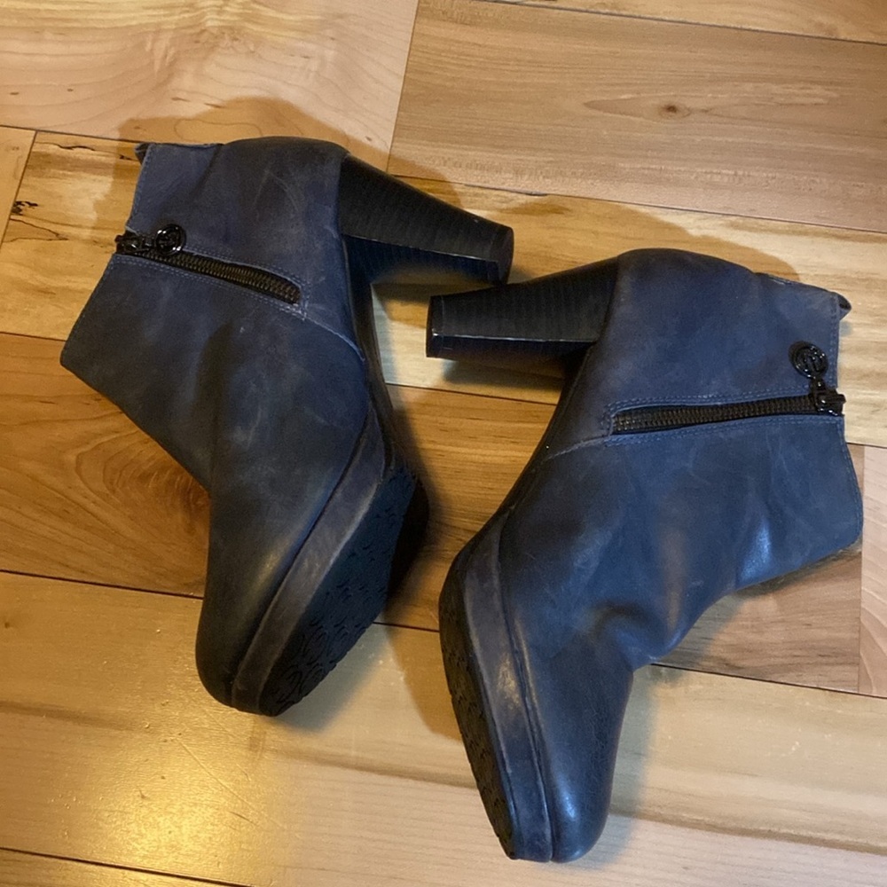 Women's Gerry Weber Ankle Boots - Picture 5 of 17